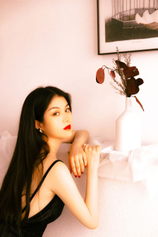 年轻善良大胸女2